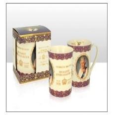 Queen Elizabeth II Commemorative Regal Mug in a Box 12pc